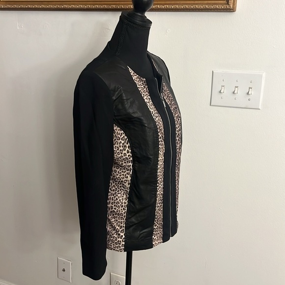 Chico’s Plus Size Jacket, Sz. 0. - Picture 3 of 7